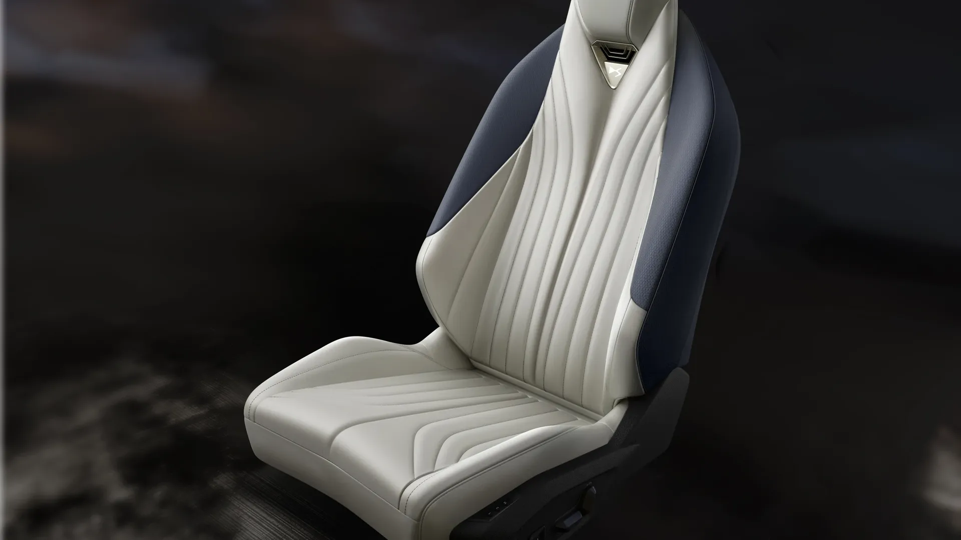 Elettronauti - DS 7 e-tense