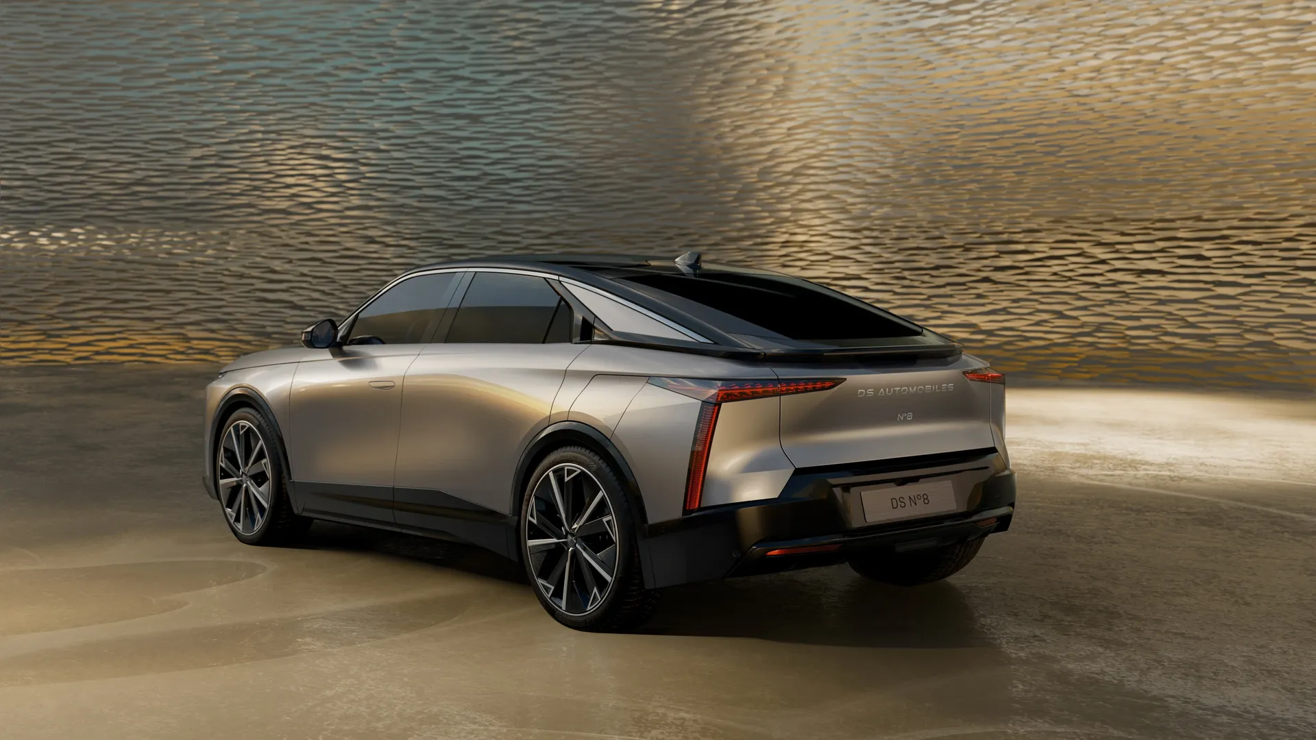 Elettronauti - DS 8 e-tense