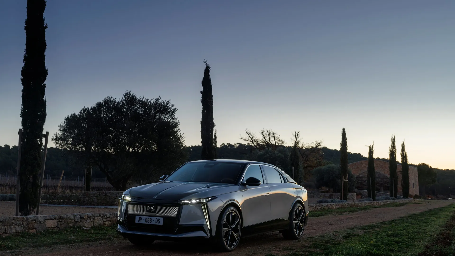 Elettronauti - DS 8 e-tense