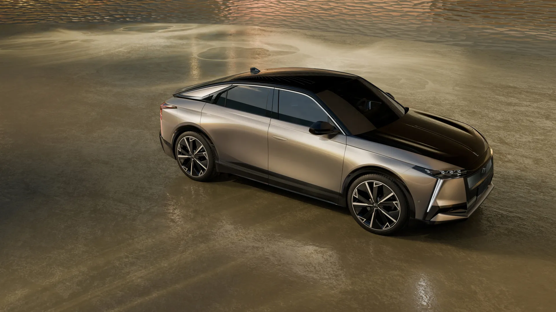 Elettronauti - DS 8 e-tense