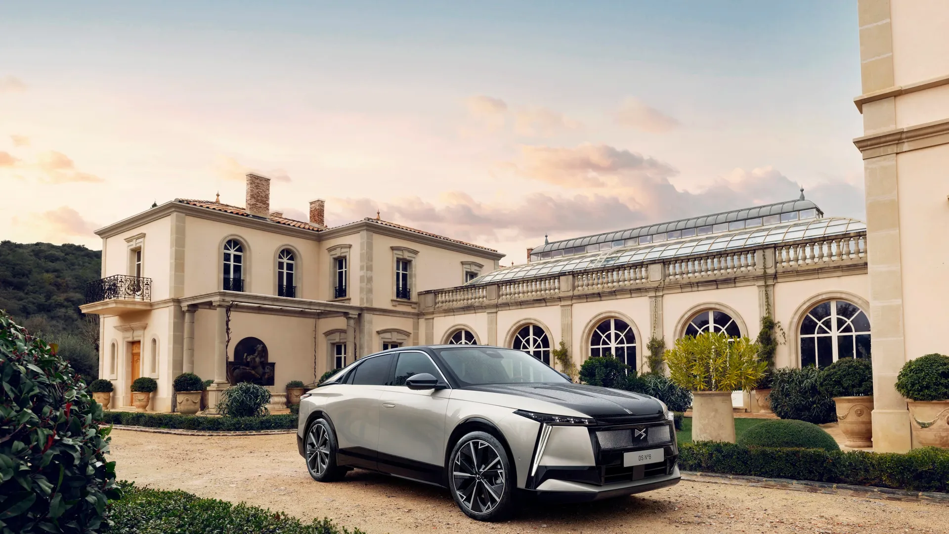 Elettronauti - DS 8 e-tense