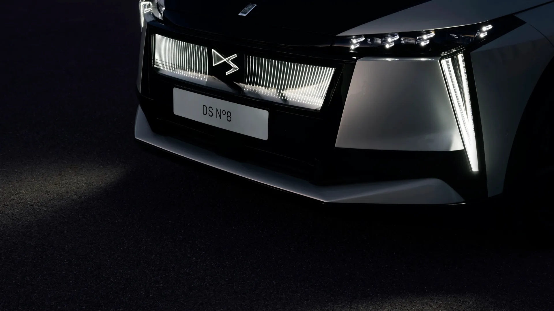 Elettronauti - DS 8 e-tense