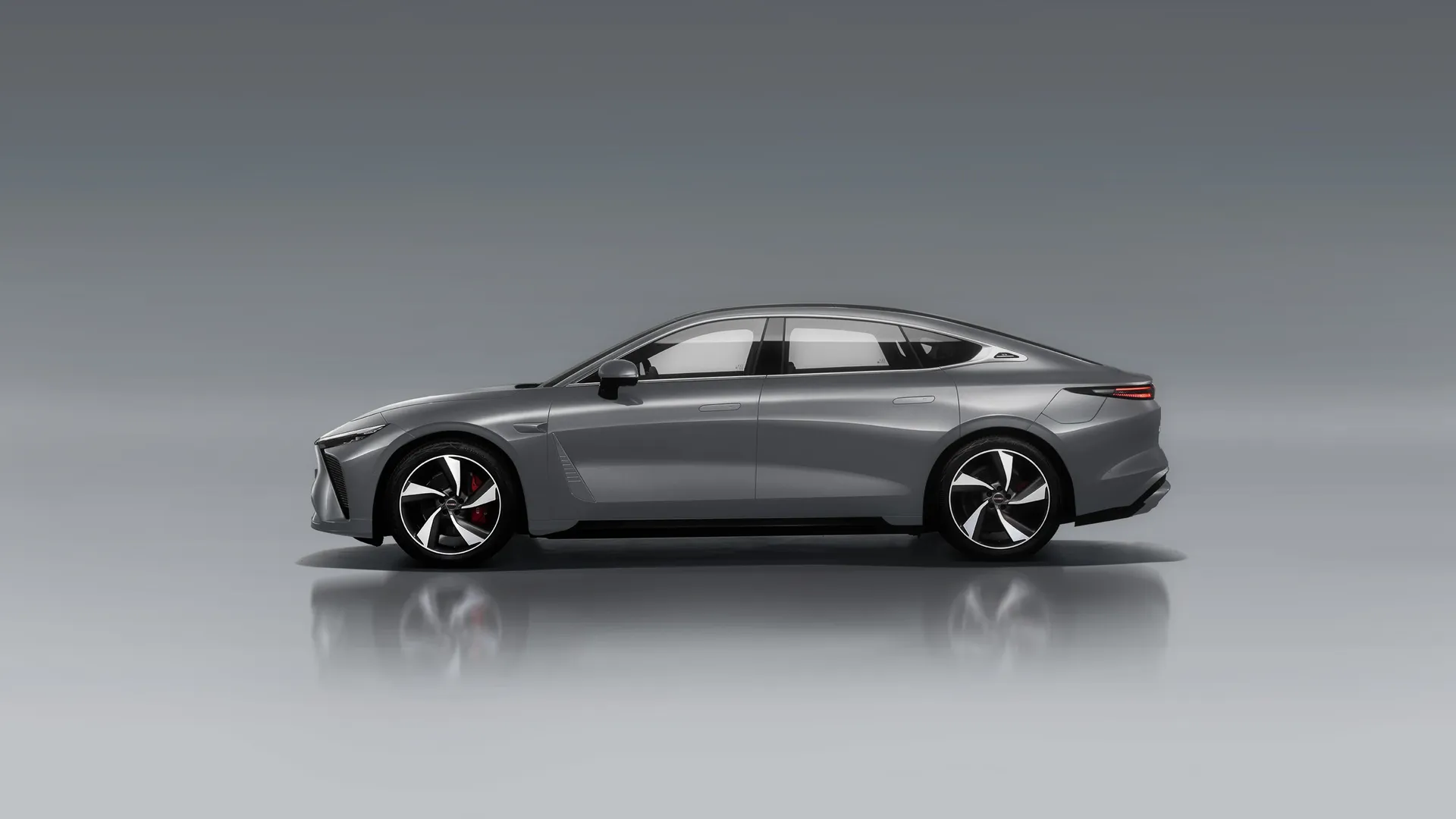 Exlantix ES 100kWh AWD