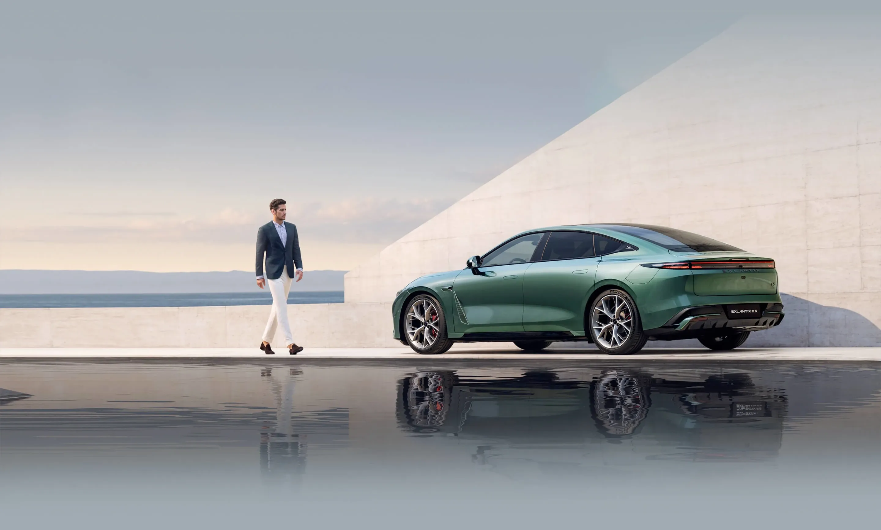 Exlantix ES 100kWh AWD