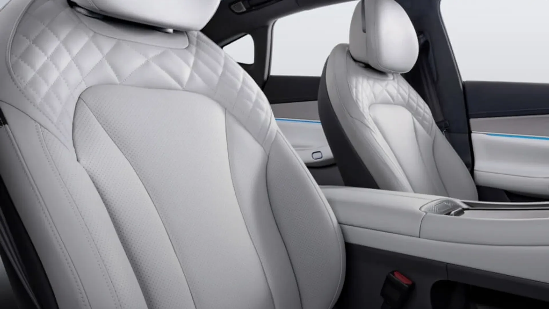 Exlantix ES 100kWh AWD