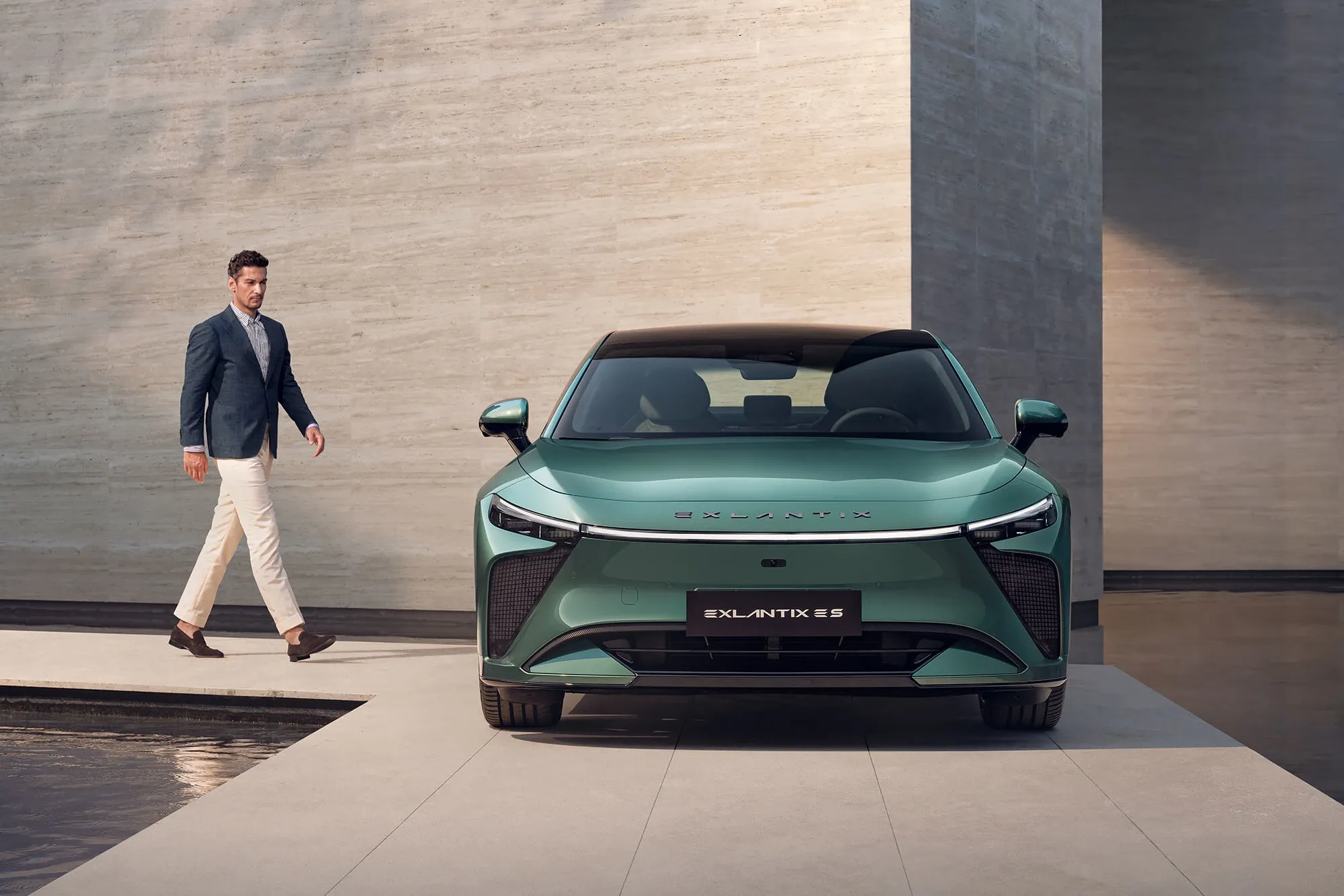 Exlantix ES 100kWh AWD