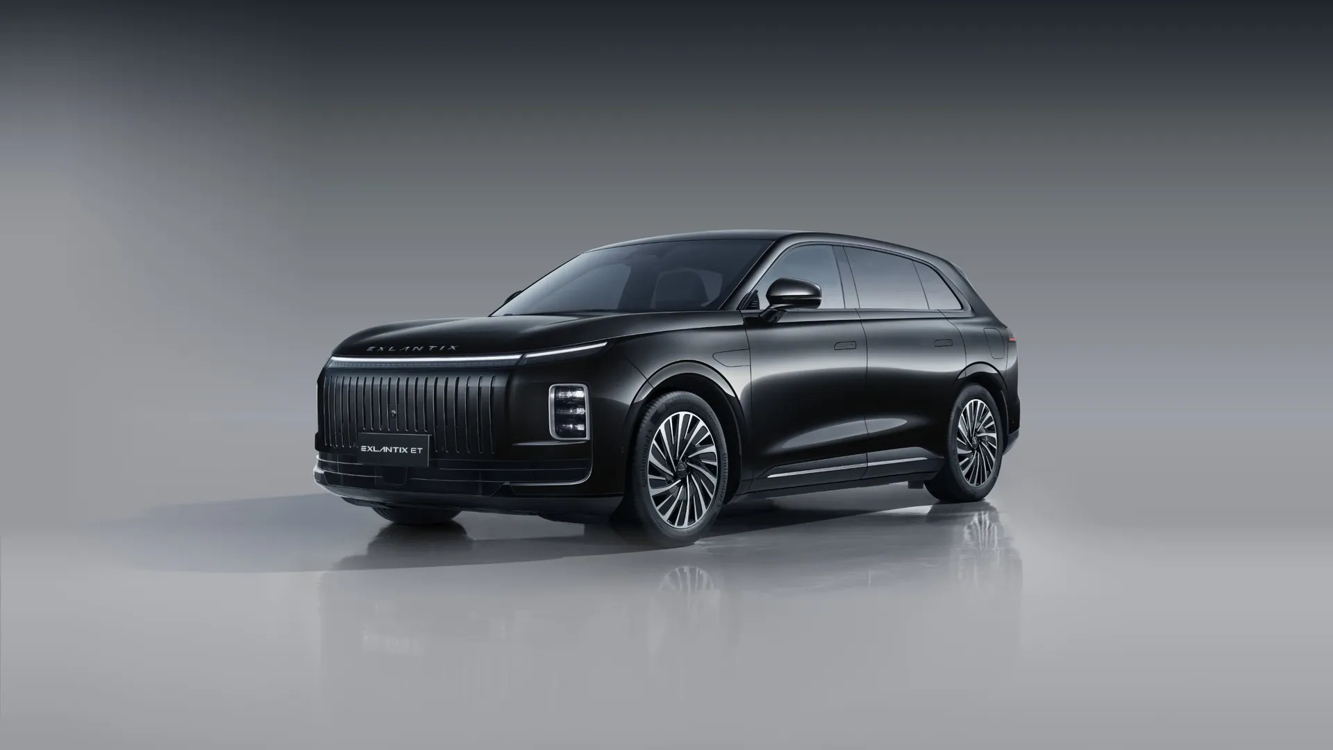 Exlantix ET 100kWh AWD
