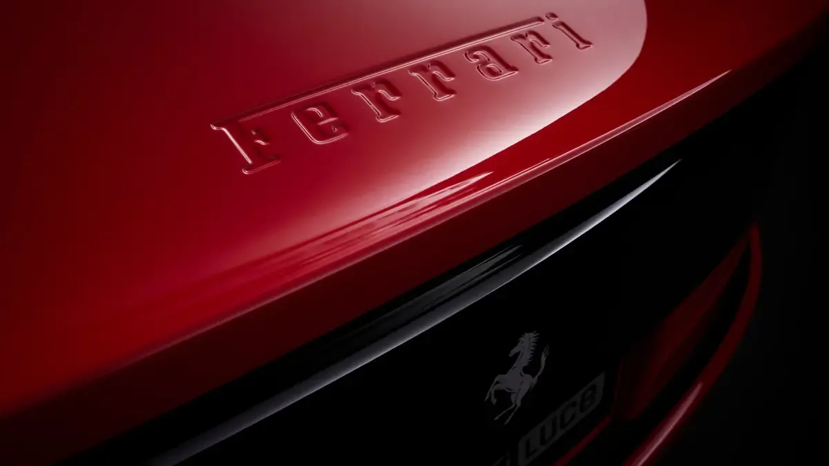 Elettronauti - Ferrari Luce - Grigio - Esterno - Vista anteriore a tre quarti