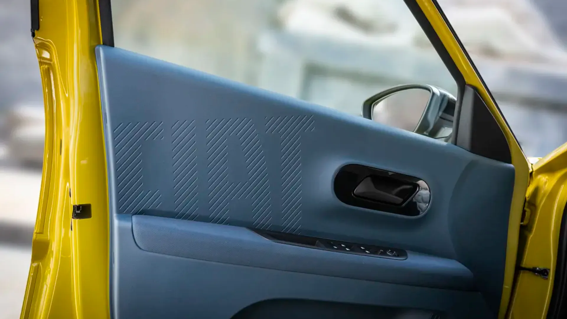Elettronauti - Fiat Grande Panda - Giallo - Esterno - Vista anteriore a tre quarti