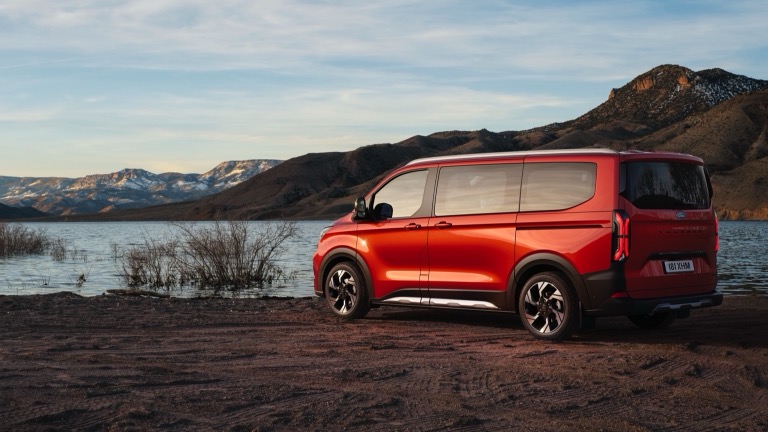 Ford e-Tourneo Custom L1 160 kW