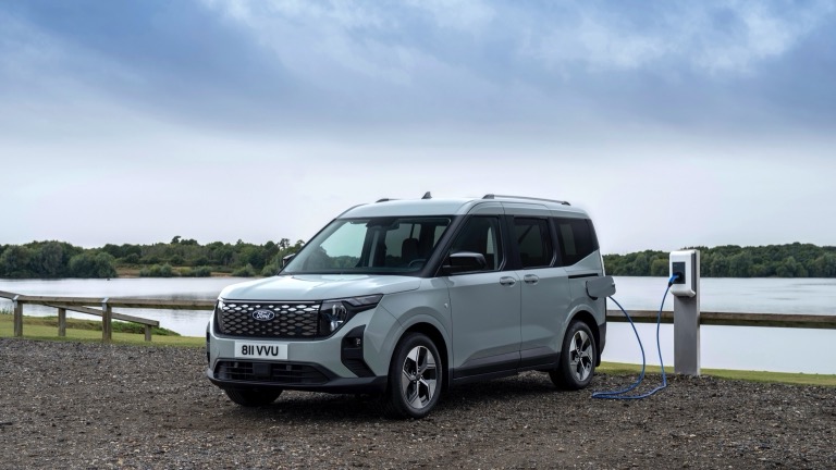 Ford e-Tourneo Courier