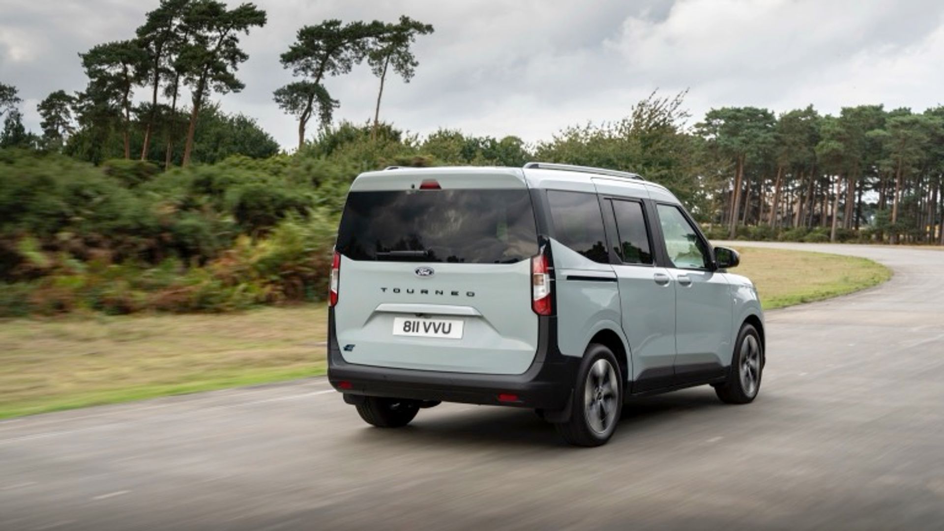 Ford e-Tourneo Courier