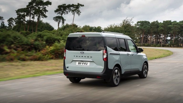 Ford e-Tourneo Courier