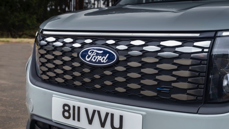 Ford e-Tourneo Courier