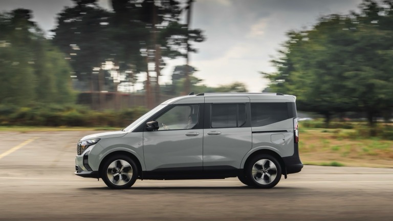 Ford e-Tourneo Courier