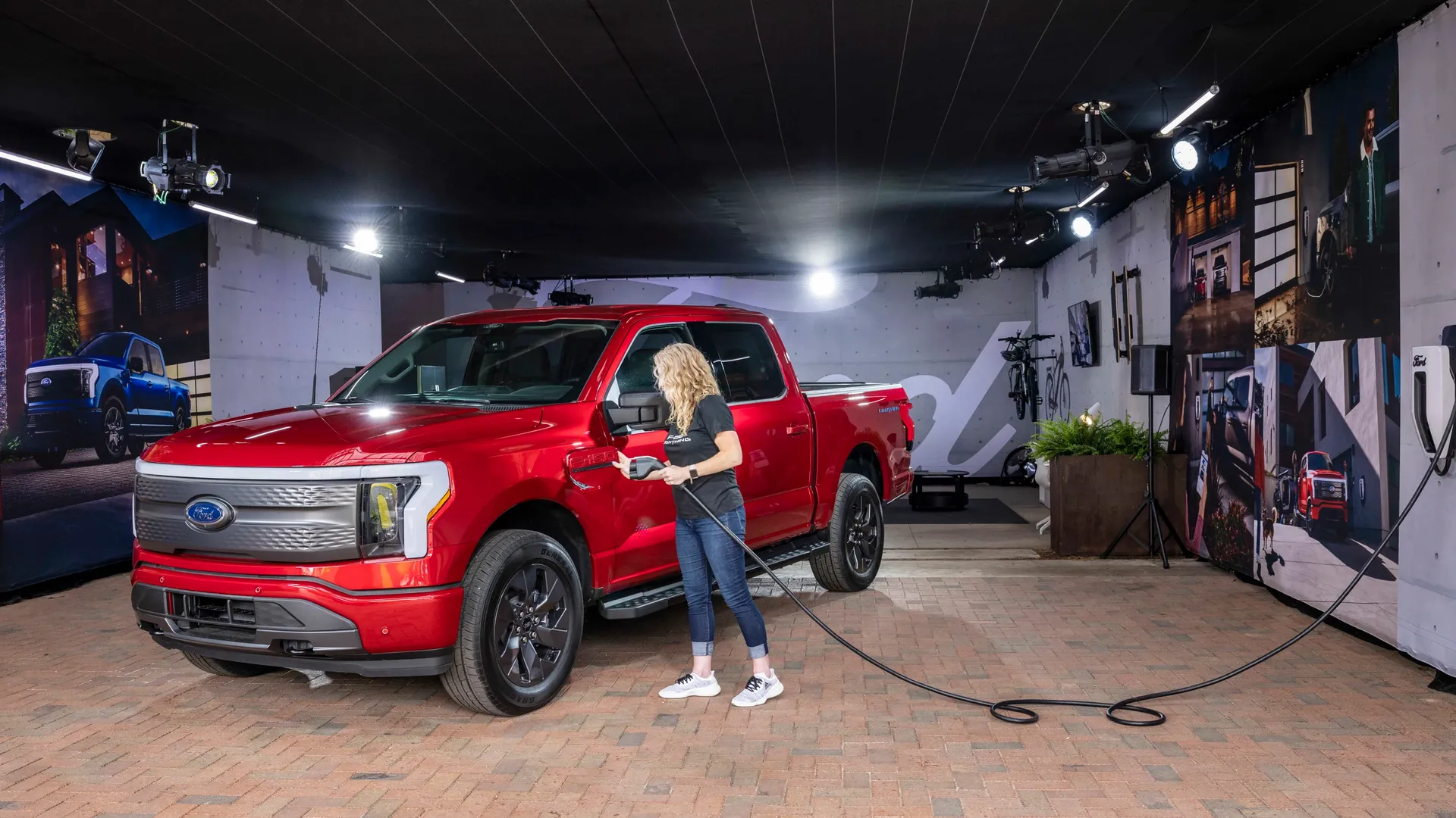 Ford F150 Lightning Extended Range