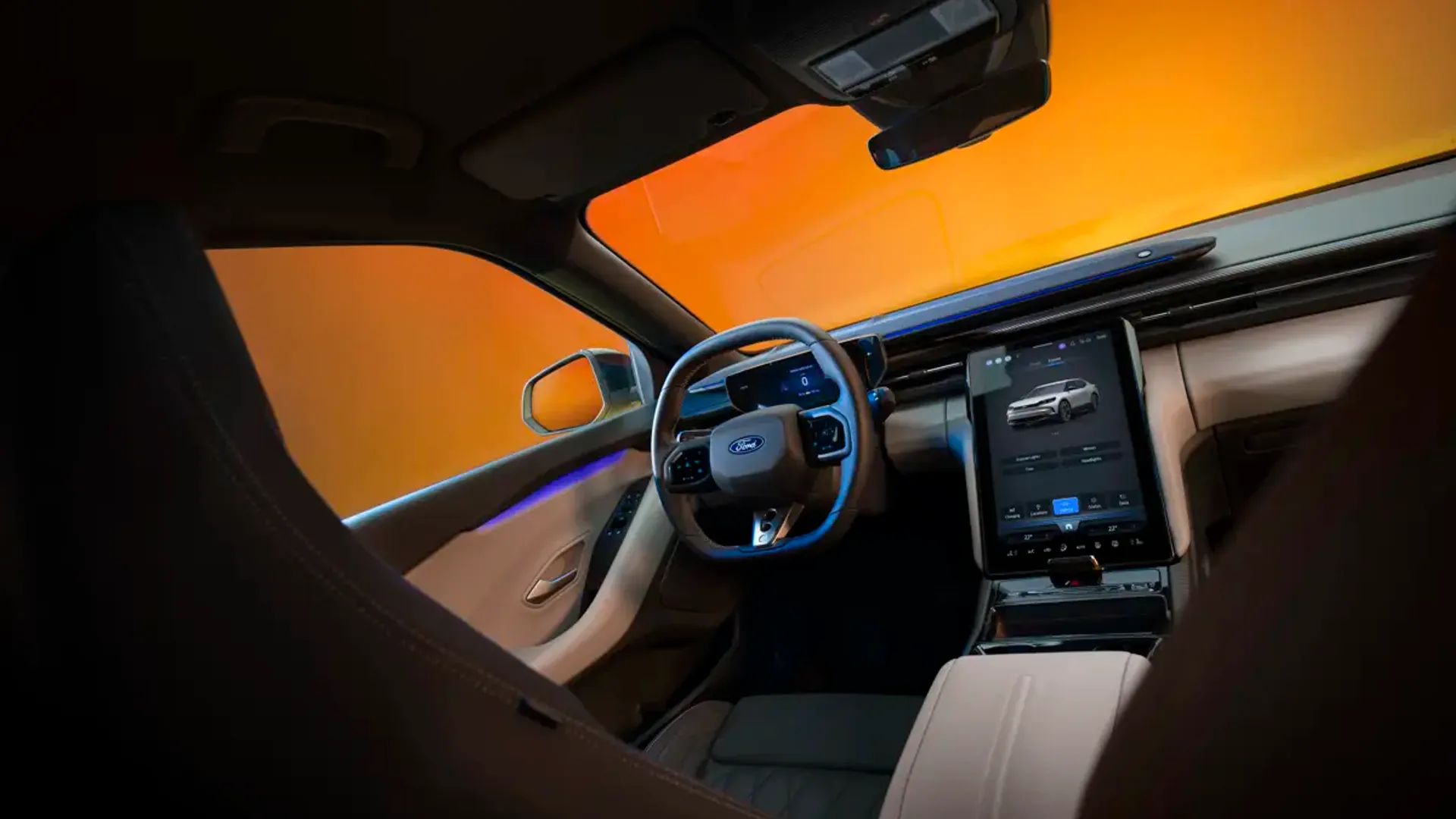 Elettronauti - Ford Capri Standard Range RWD - Infotainment - Vista della plancia