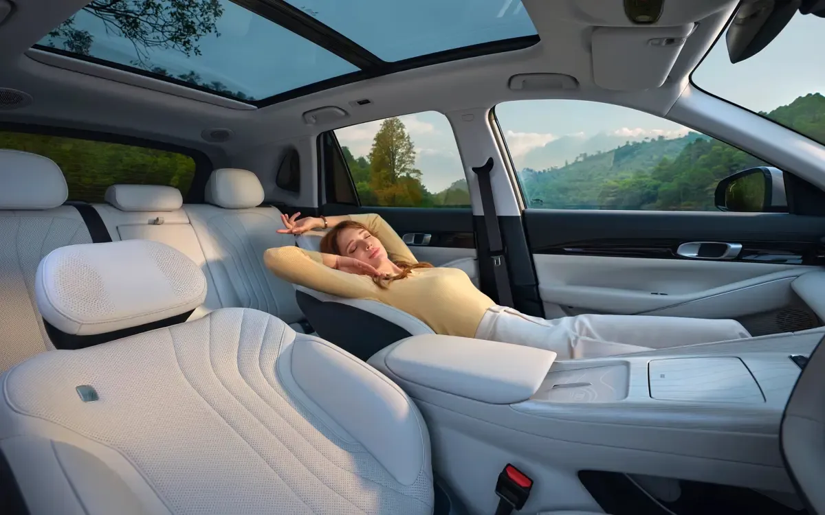 Elettronauti - Geely EX5 60.2kWh - Bianco - Sedili - Sedili anteriori