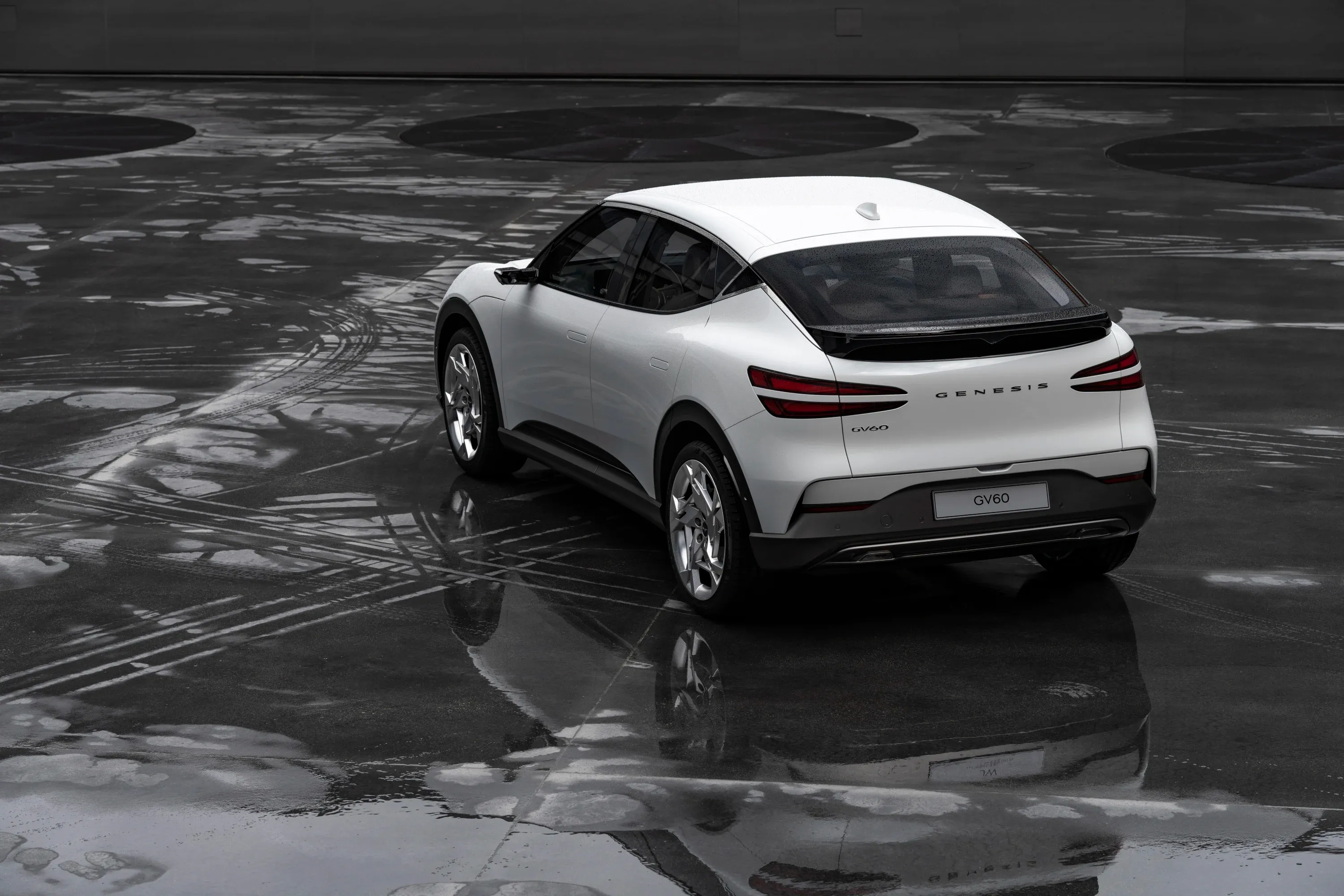 Genesis GV60 2WD