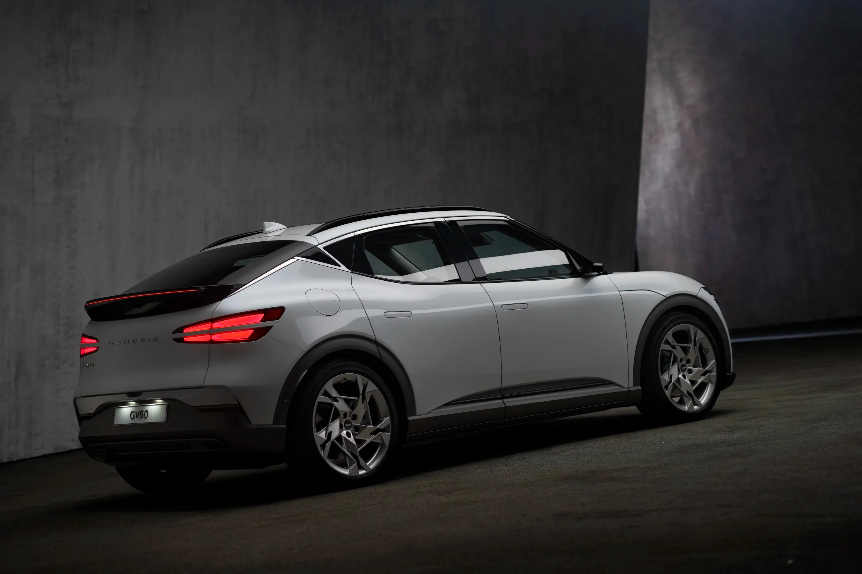 Genesis GV60 2WD