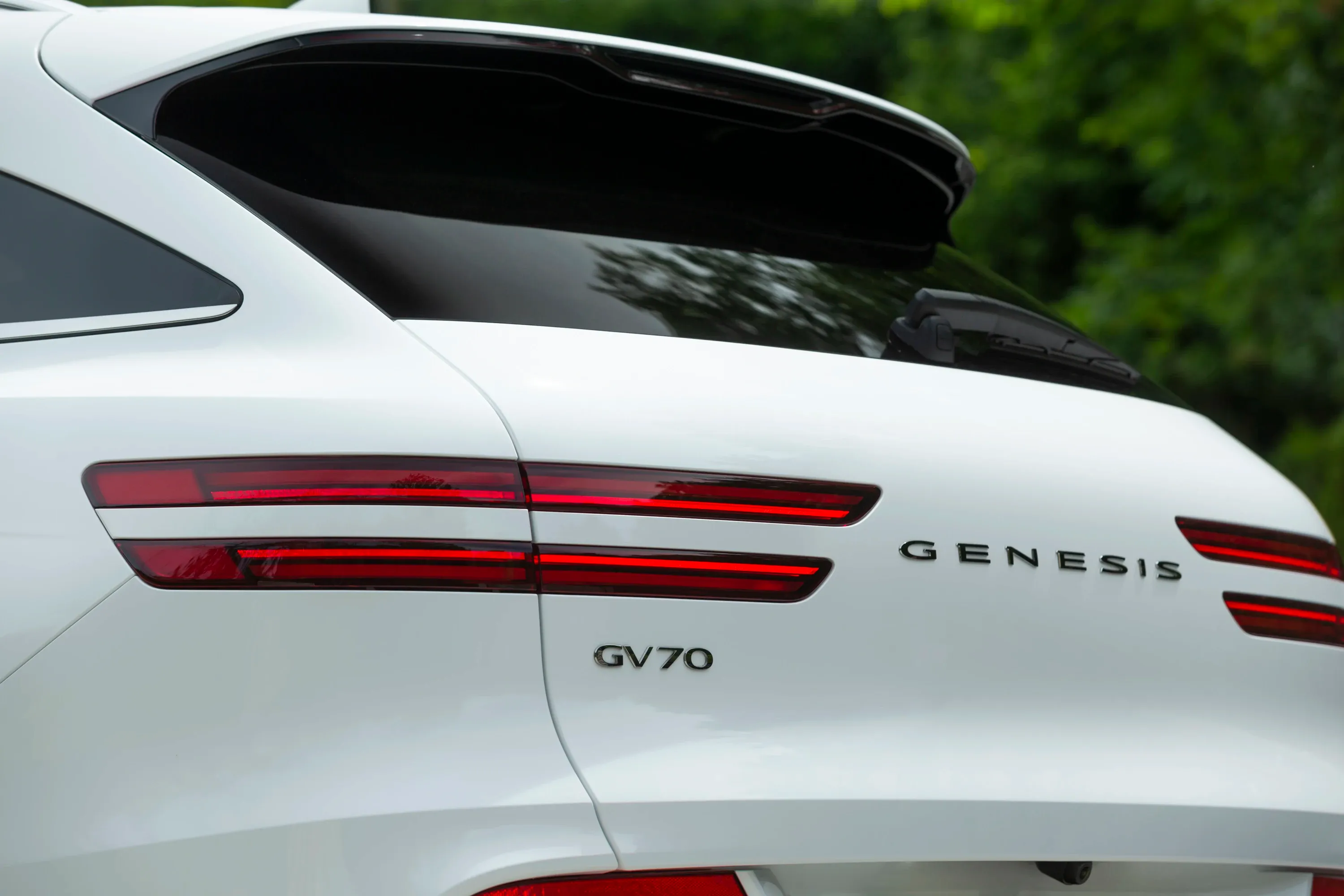 Genesis Electrified GV70