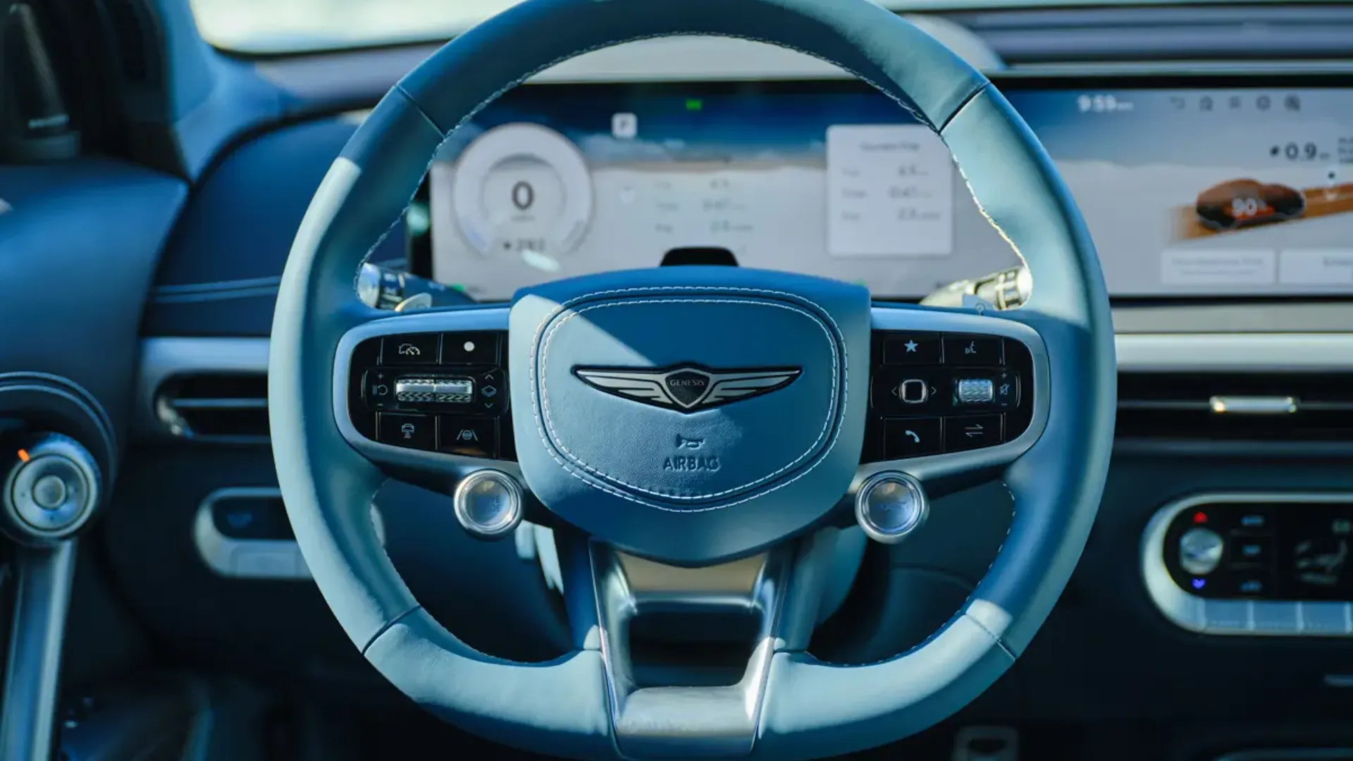 Elettronauti - Genesis GV60 Pure - Interni