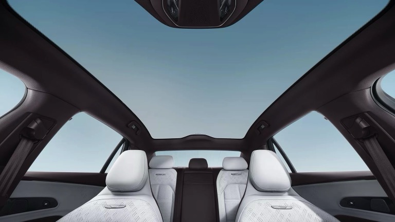 Hongqi EH7 111 kWh Long Range