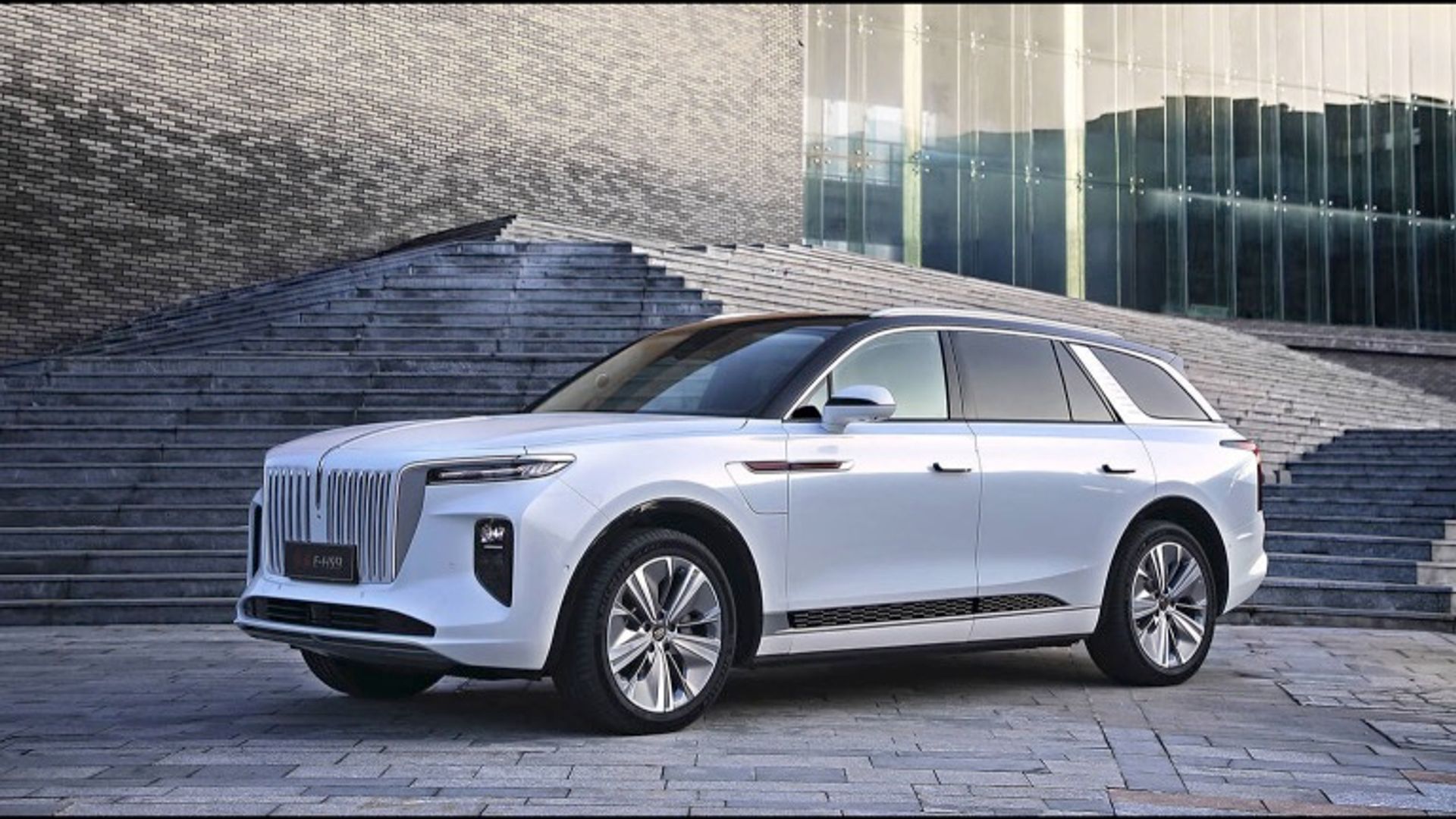 Hongqi E-HS9 120 kWh