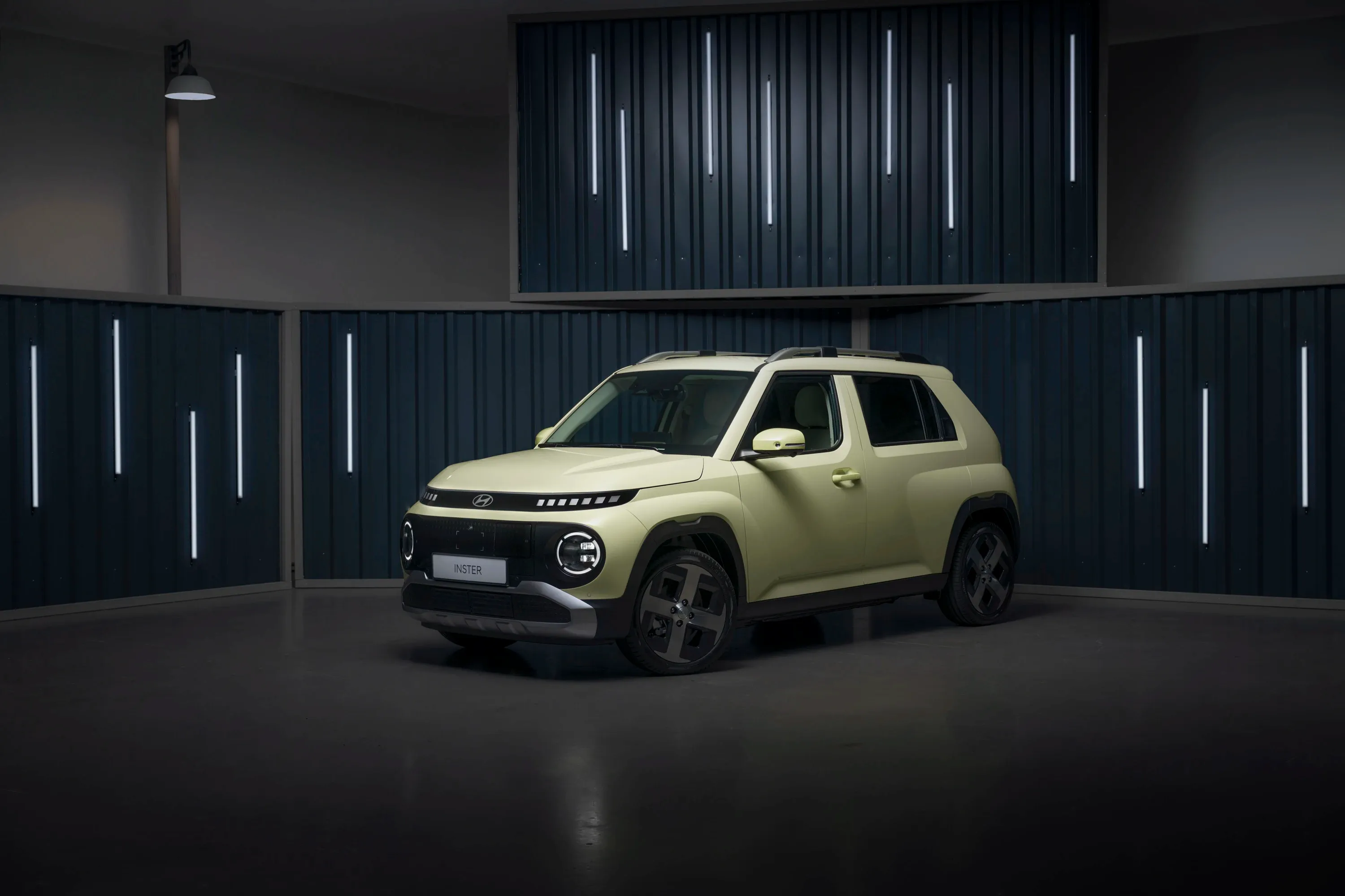 Hyundai INSTER Long Range