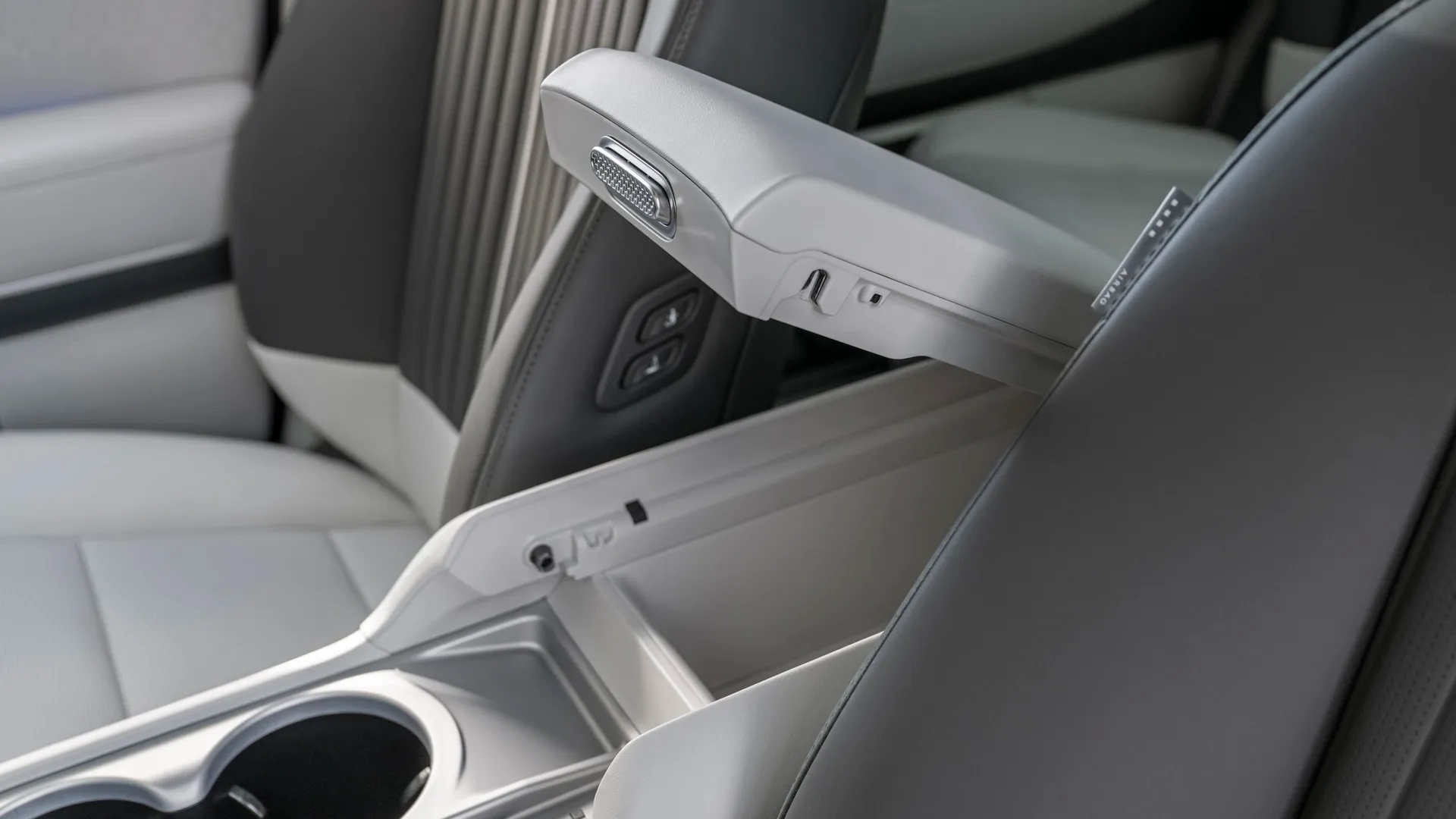 Hyundai IONIQ 9 AWD Long Range