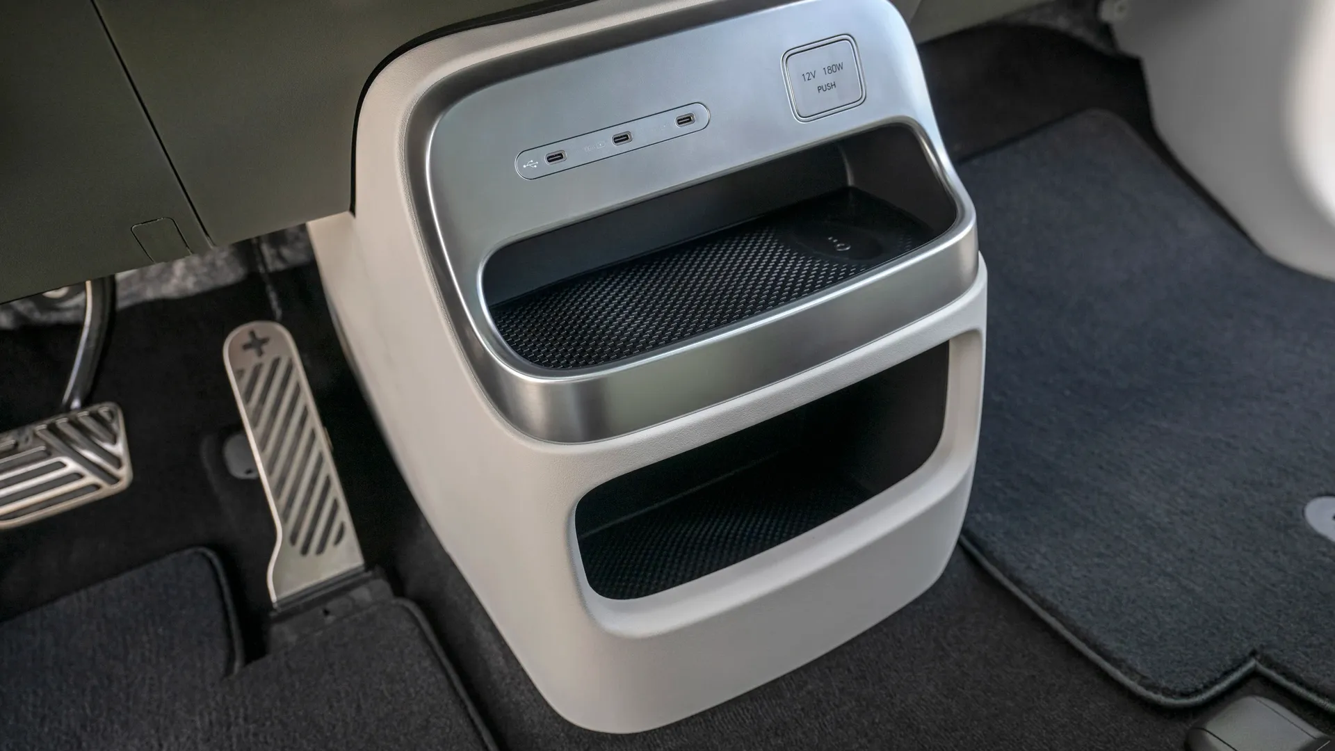 Hyundai IONIQ 9 AWD Long Range