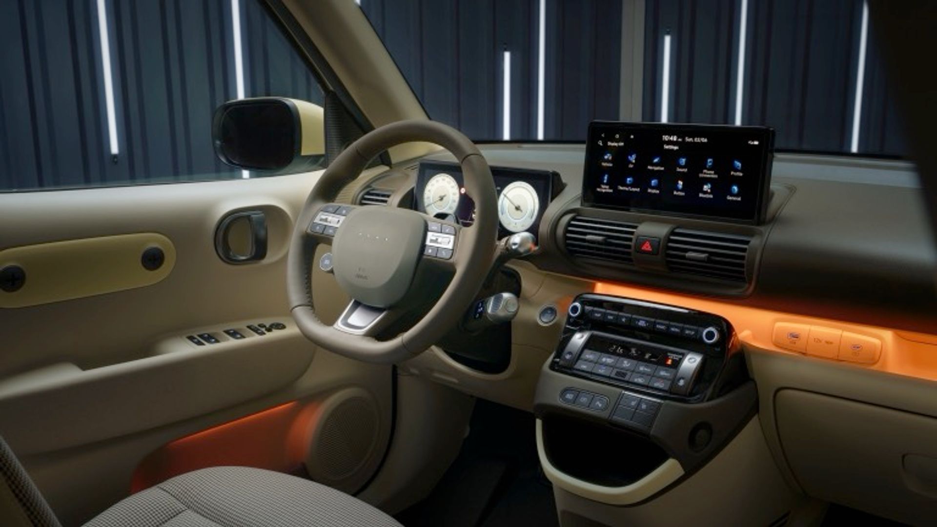 Hyundai INSTER Standard Range