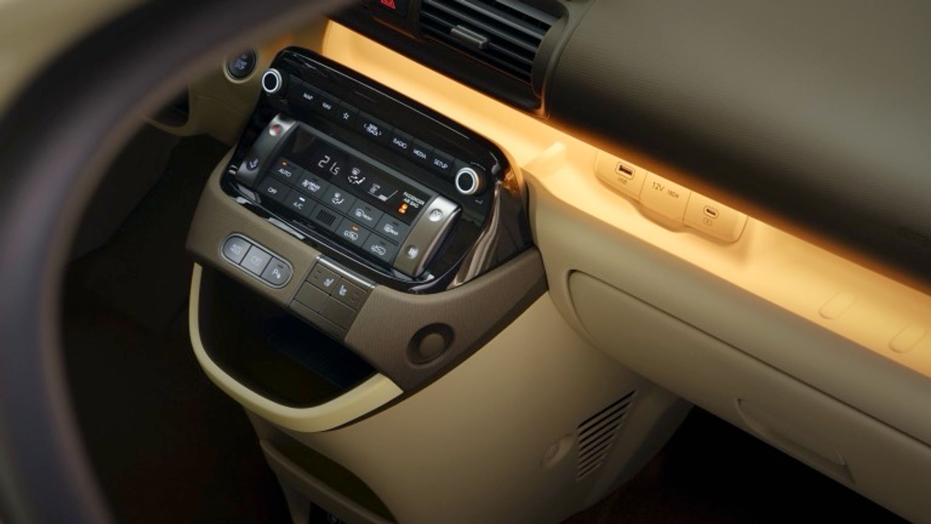 Hyundai INSTER Standard Range