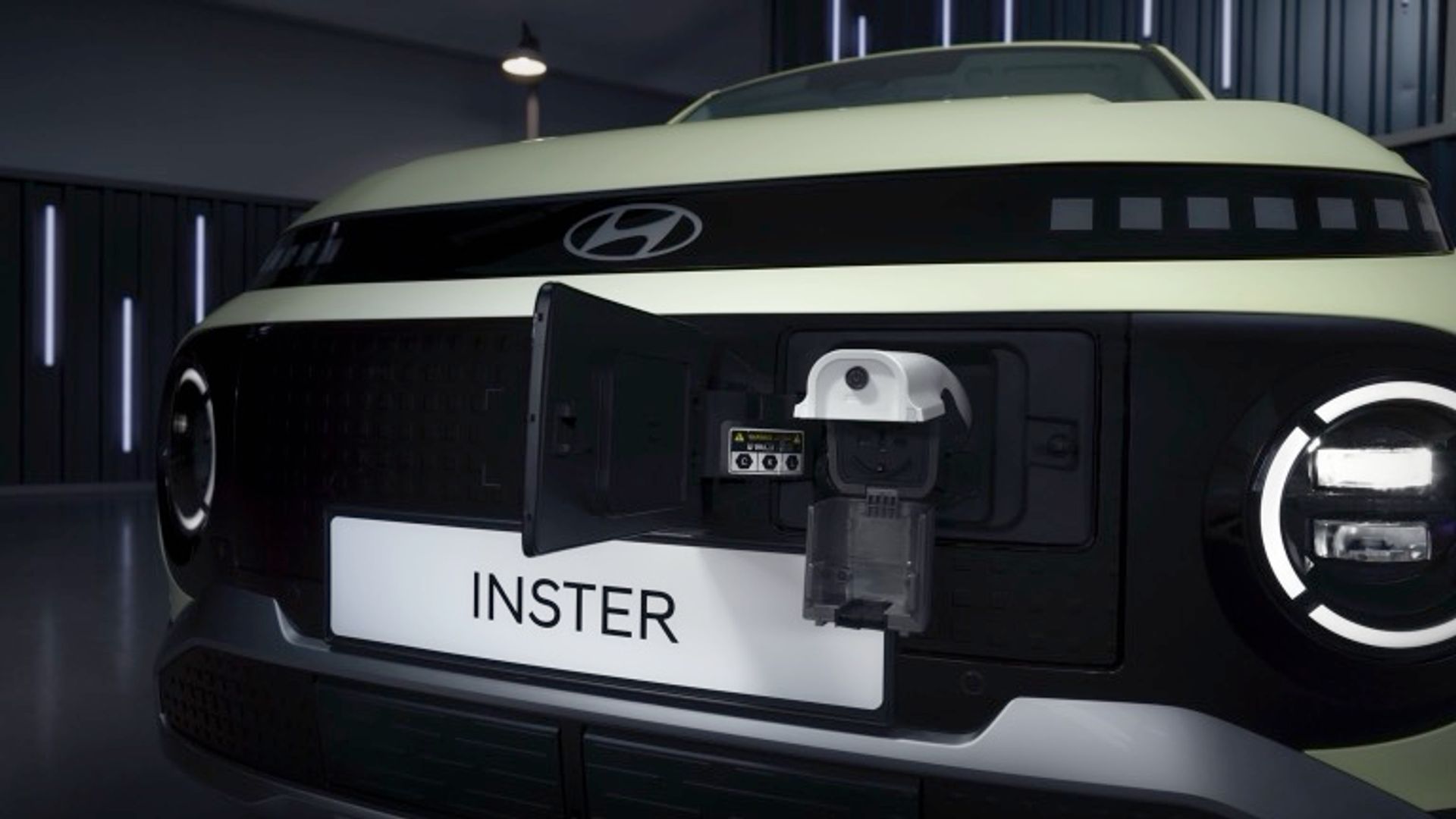 Hyundai INSTER Standard Range