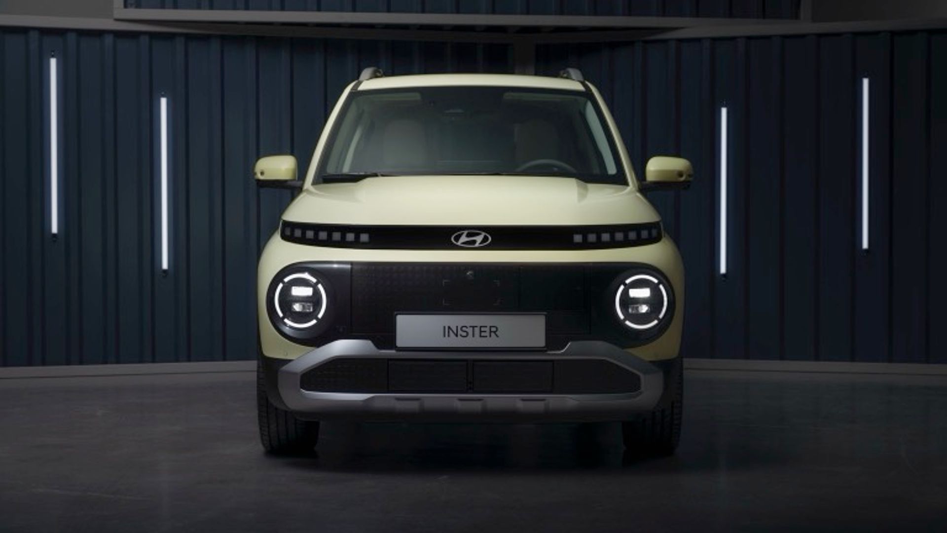 Hyundai INSTER Standard Range