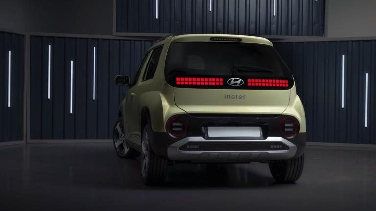 Hyundai INSTER Standard Range