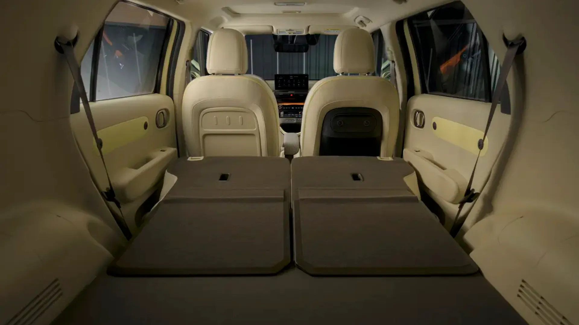Elettronauti - Hyundai Inster Standard Range - Vano di carico - Bagagliaio
