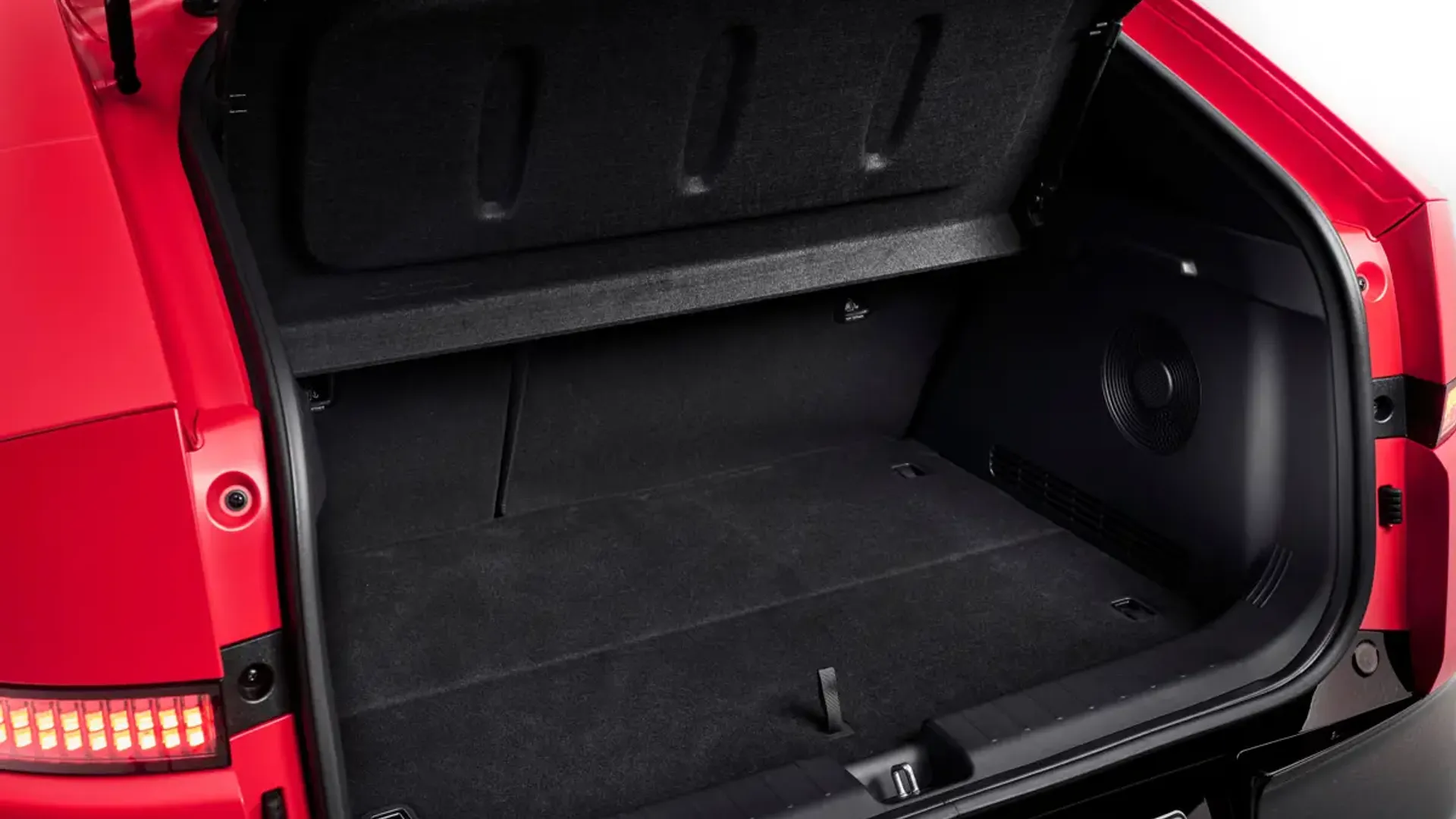 Elettronauti - Hyundai Ioniq 3 Standard Range - Grigio - Vano di carico - Bagagliaio