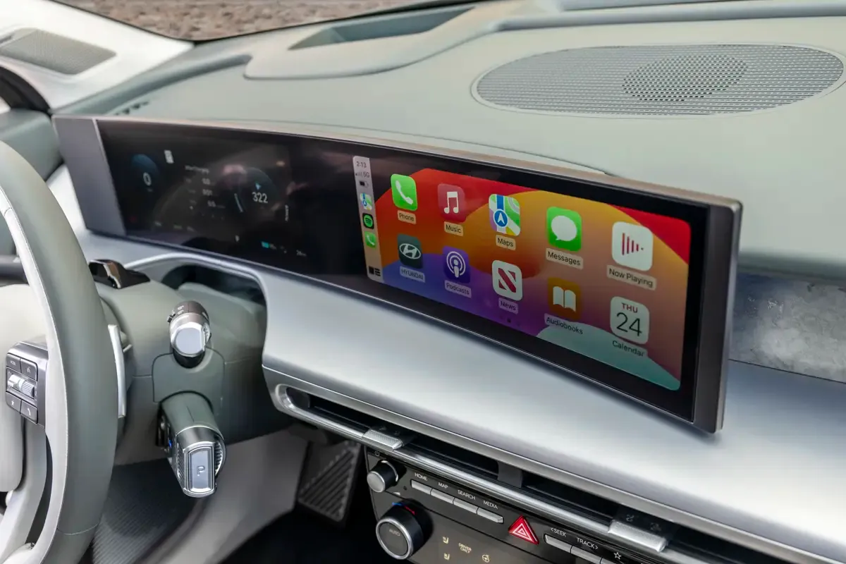 Elettronauti - Hyundai Ioniq 9 Long Range RWD - Infotainment - Vista della plancia