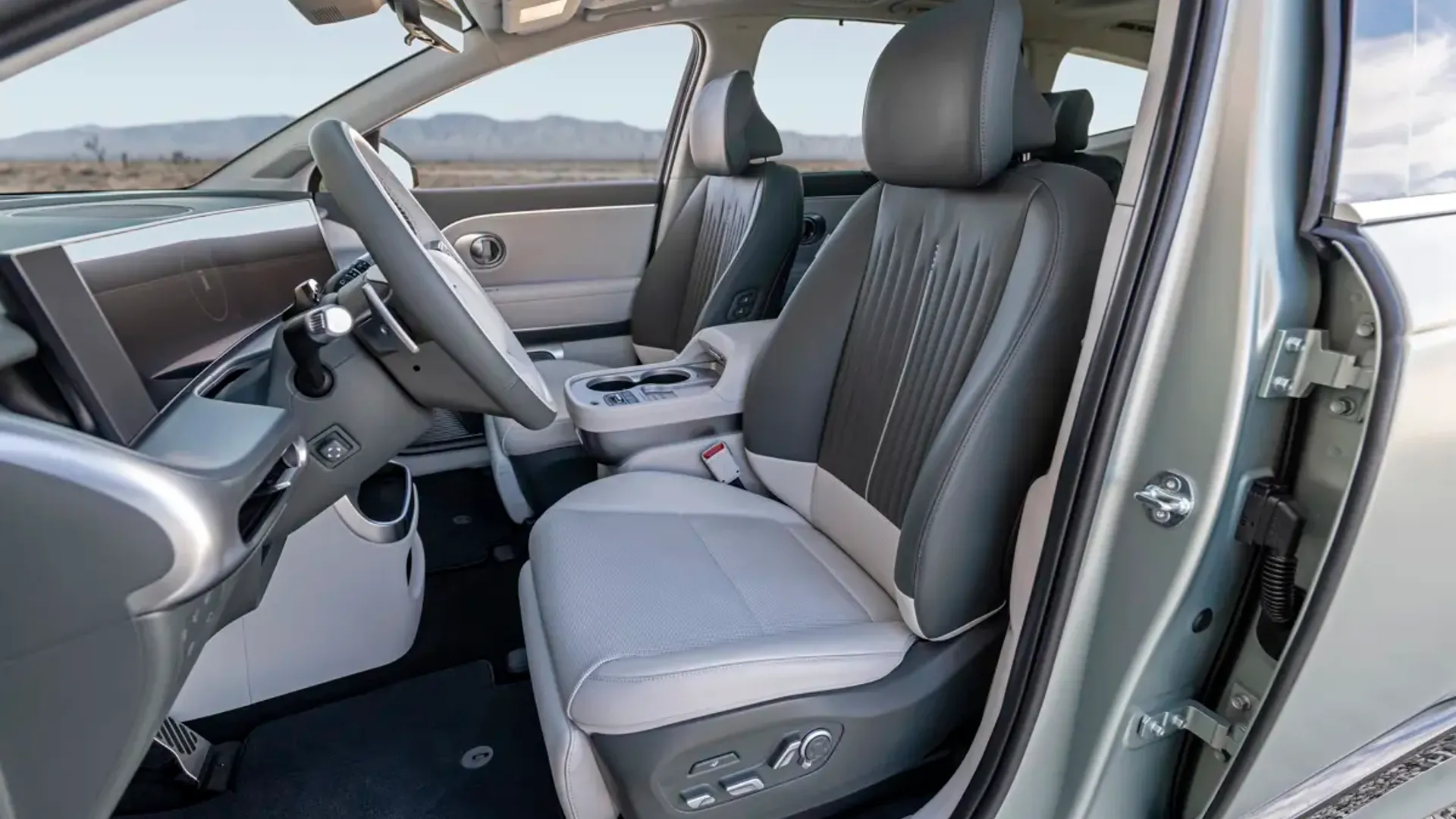 Elettronauti - Hyundai Ioniq 9 Long Range RWD - Sedili - Sedili anteriori