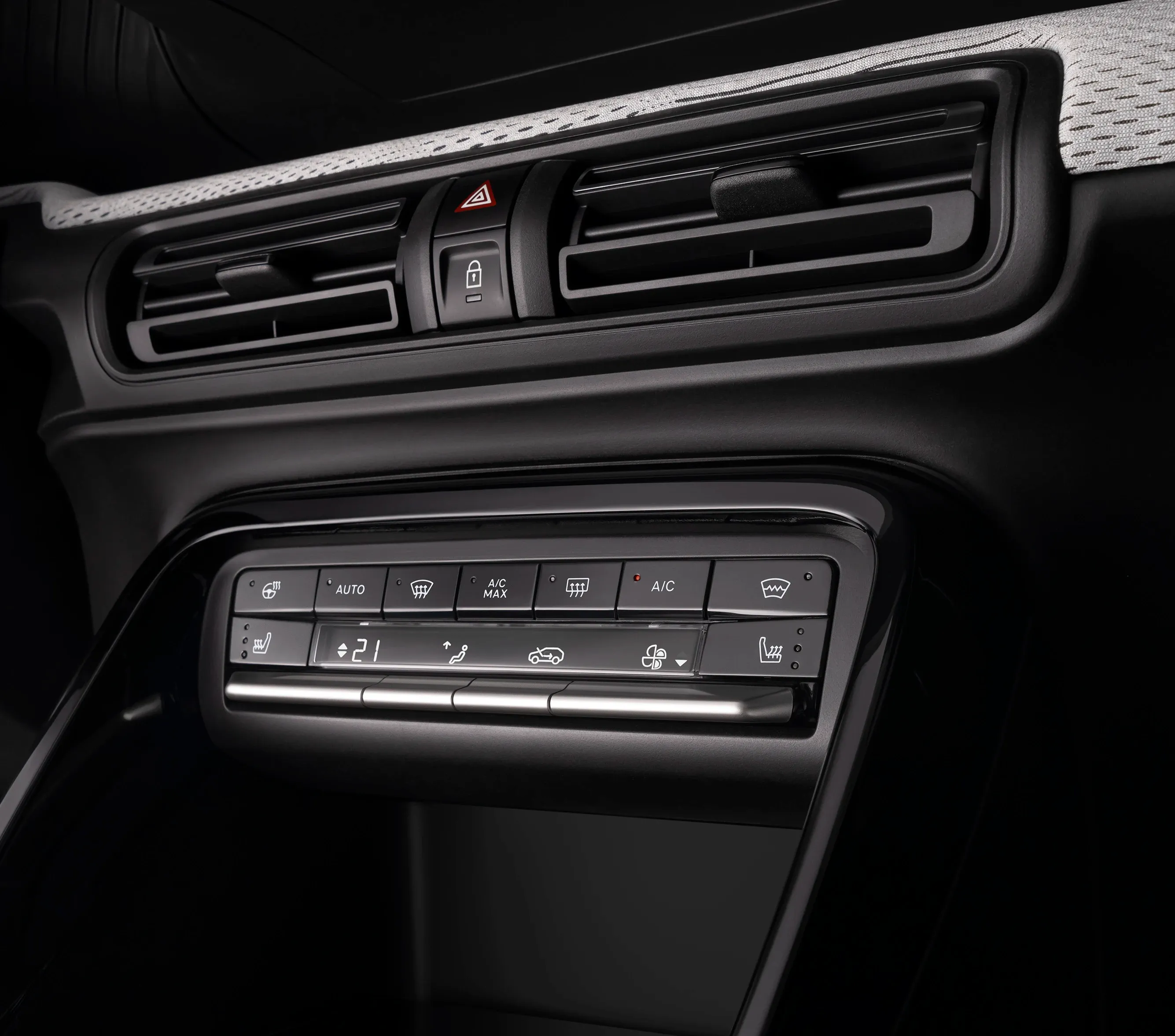 Elettronauti Citroen e-c3 plancia