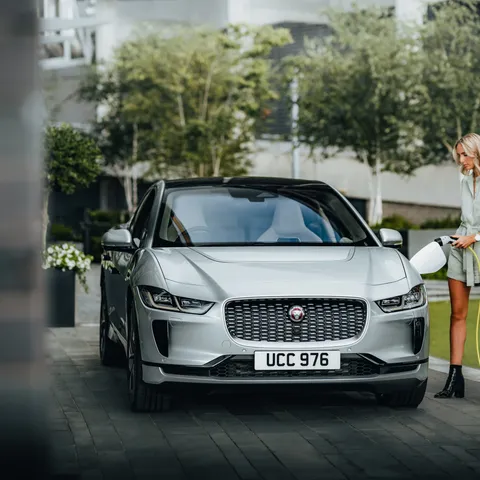 Jaguar I-Pace EV400