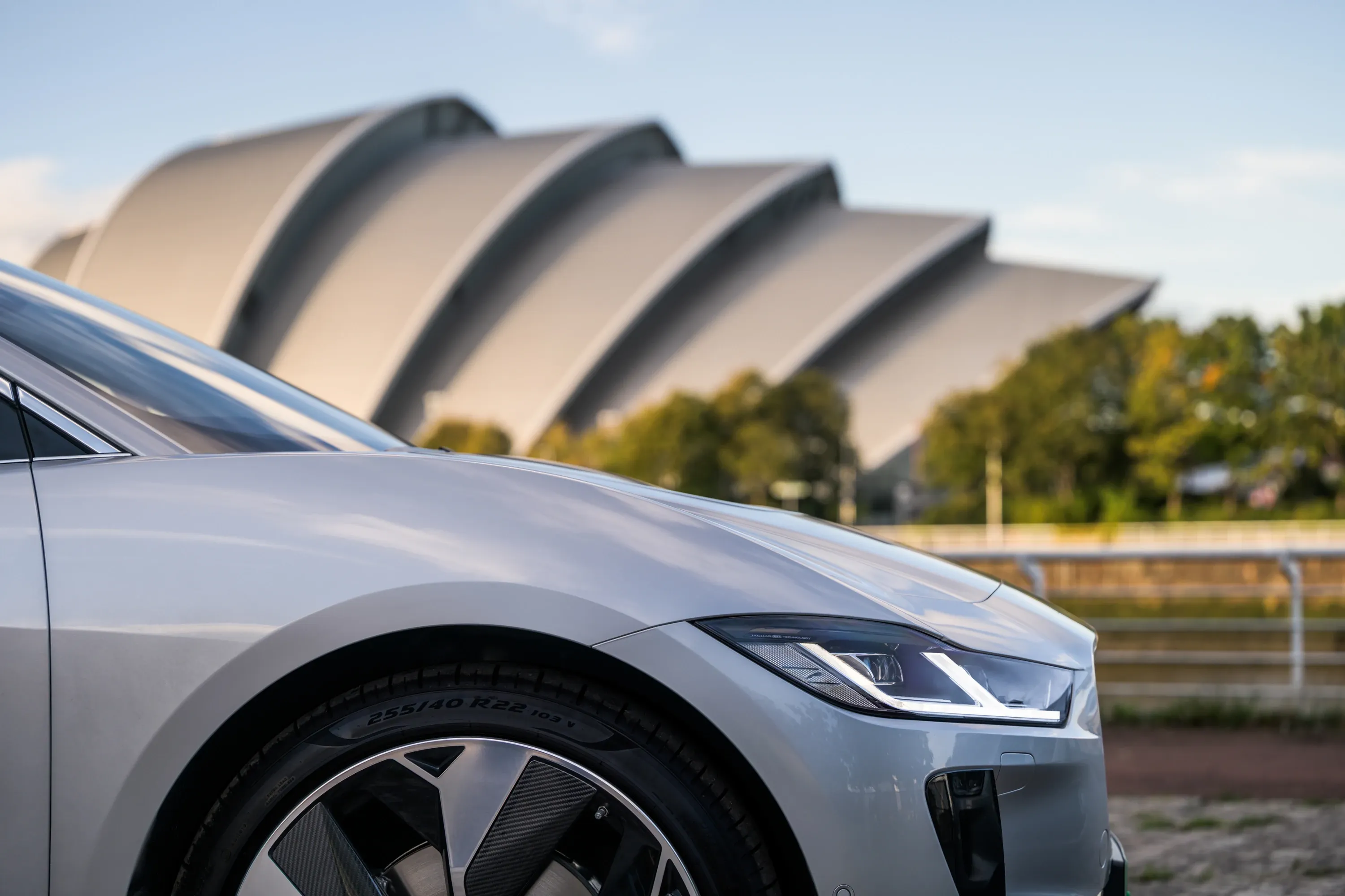 Jaguar I-Pace EV400