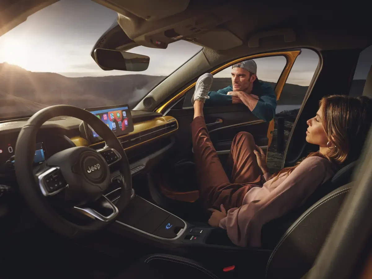 Elettronauti - Jeep Avenger Electric 50.8kWh - Plancia - Vista della plancia