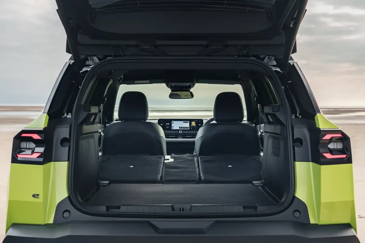 Elettronauti - Jeep Compass Electric 4xe - Vano di carico - Bagagliaio