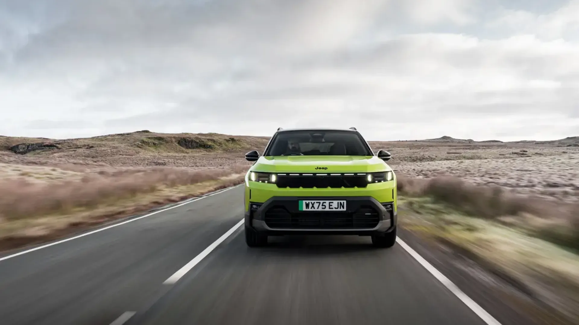 Elettronauti - Jeep Compass Electric 4xe - Giallo - Esterno - Vista anteriore a tre quarti