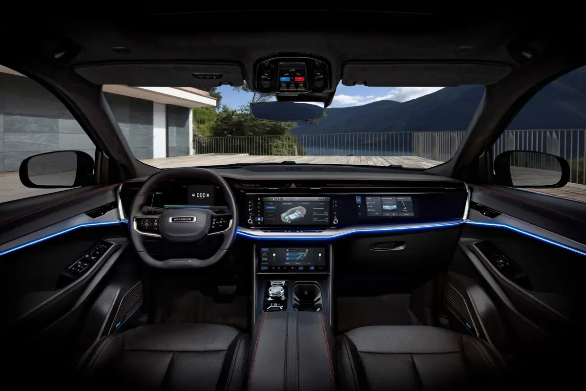 Elettronauti - Jeep Wagoneer S - Nero - Plancia - Vista della plancia