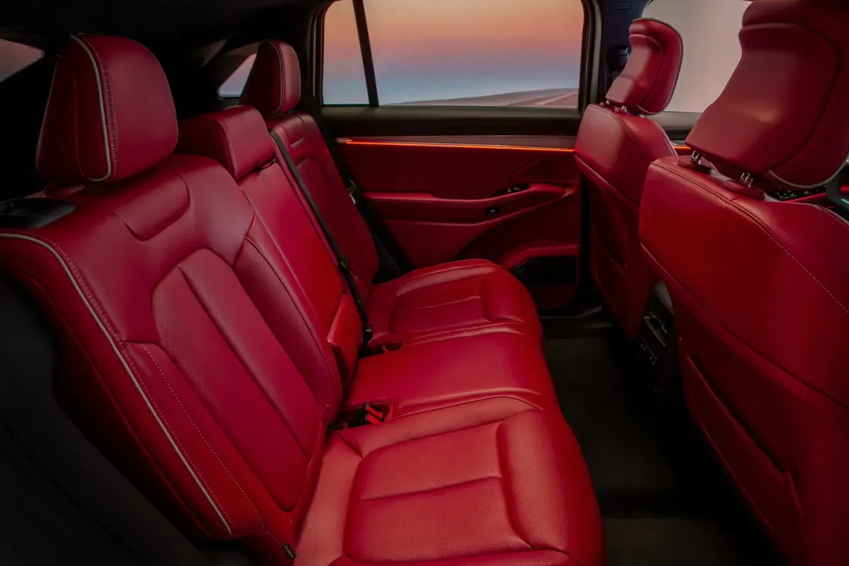 Elettronauti - Jeep Wagoneer S - Nero - Sedili - Sedili posteriori