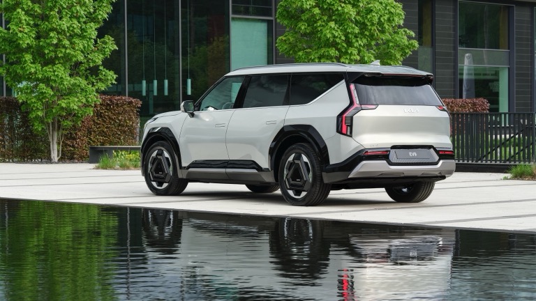 Kia EV9 76.1 kWh RWD