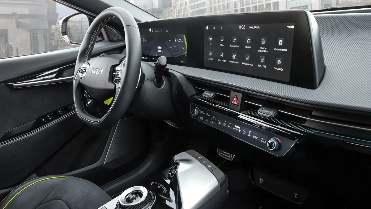 Elettronauti - Kia EV6 GT - Infotainment - Vista della plancia